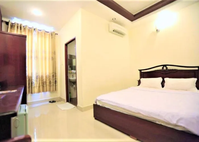 Tuan Viet Hotel Dinh Tien Hoang